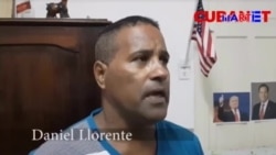 El cubano que enarboló la bandera estadounidense en desfile castrista El cubano que enarboló la bandera estadounidense en desfile castrista