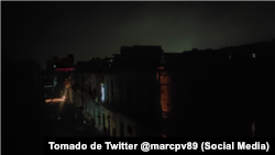 Internautas publicaron imágenes de apagón general en La Habana.