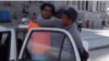 La Policía Nacional Revolucionaria detiene en La Habana al artista Luis Manuel Otero Alcántara el 21 de julio de 2018. Tres años después fue arrestado de nuevo y llevado a la prisión de Guanajay.
