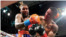 Luis "Cuba" Arias (der.) en la pelea contra Hurd. Tomado de @LuisCubaArias