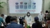 Médicos y especialistas cubanos en conferencia de prensa el 10 de agosto sobre el avance del coronavirus en Cuba.