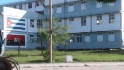 Autoridades de Educación en Cuba hostigan a estudiante judío Autoridades de Educación en Cuba hostigan a estudiante judío