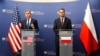 El secretario de Estado de EEUU, Antony Blinken, y el ministro de Asuntos Exteriores de Polonia, Radoslaw Sikorski, en una conferencia de prensa en Varsovia, Polonia, el 12 de septiembre de 2024. Mark Schiefelbein/Pool vía REUTERS