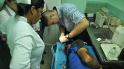 Cubanos señalan falta de higiene, climatización y agua en hospitales Cubanos señalan falta de higiene, climatización y agua en hospitales
