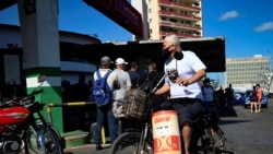 Transportistas cubanos opinan sobre falta de combustible  Transportistas cubanos opinan sobre falta de combustible