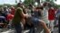 Un hombre es arrestado durante el levantamiento popular, en La Habana, el 11 de julio de 2021.