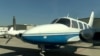 Un avión privado en una imagen tomada de un video de la Agencia Francesa de Prensa (AFP).