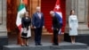 El presidente de México, Andrés Manuel López Obrador y su esposa Beatriz Gutiérrez Muller, y Miguel Díaz-Canel y su esposa Lis Cuesta Peraza.