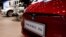 Un auto tesla modelo S.
