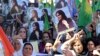 Imagen de mujeres kurdas en Irak protestando contra la represión en Irán. (Hawar News Agency vía AP).