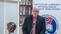 Pedro Corzo entrevista al Directorio Democrático Cubano Pedro Corzo entrevista al Directorio Democrático Cubano